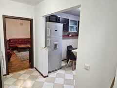 Titan, parc Titanel, Scoala 196